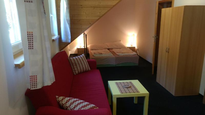 One-Bedroom Apartment image 2