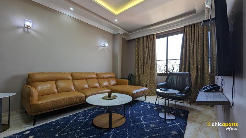 Premium apart in city centre with fitness - image 13
