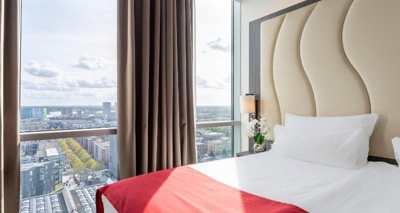 Comfort Twin Room with Kitchenette image 1