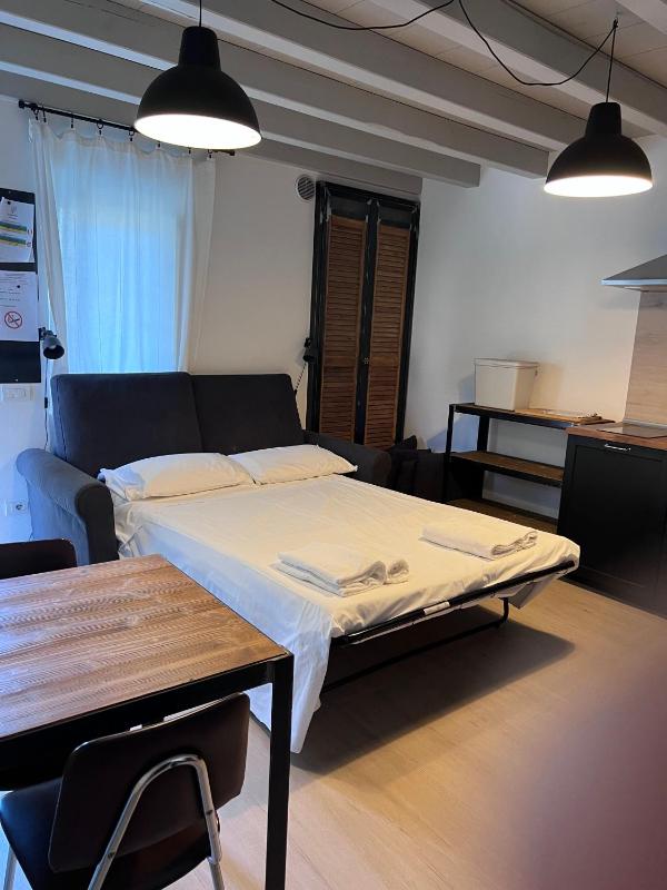 Borgovivo Loft Modern Apartments Bergamo City Center - image 38