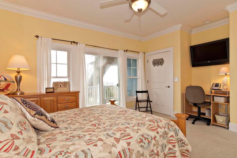CB Sea #1 by Bryant Real Estate - image 26