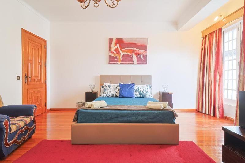 Double Room image 3