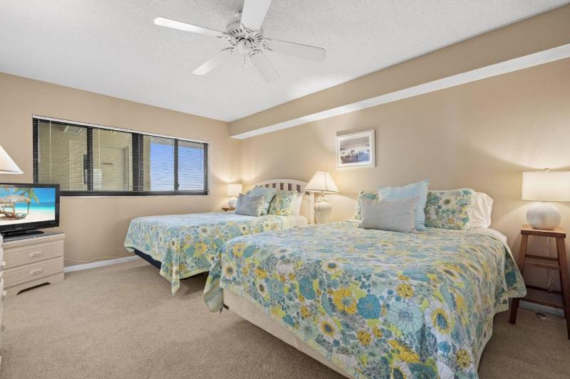 1208 Lighthouse Towers - image 23