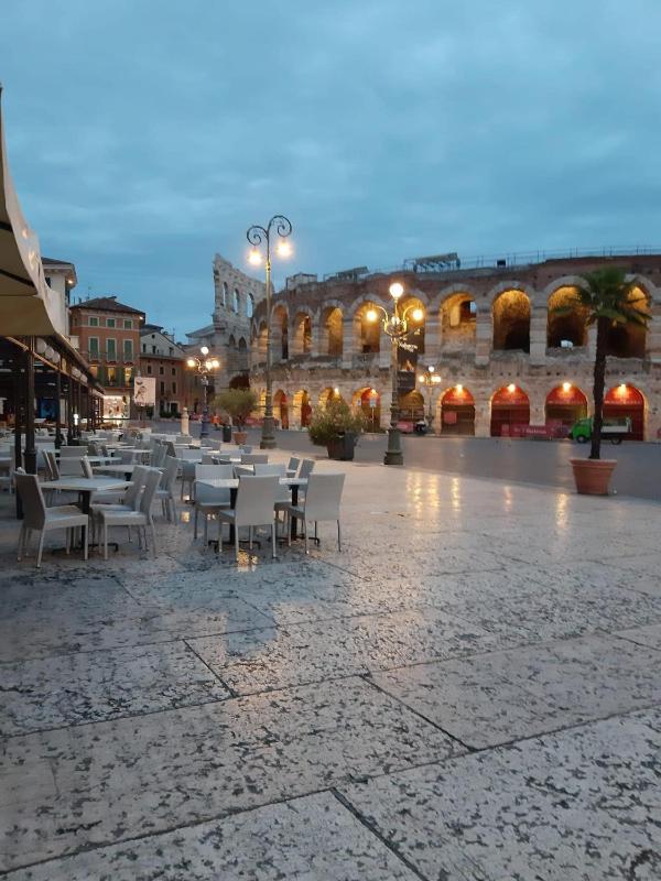 Casa Vacanza da ELENA 1 - Monolocale in prossimità del Centro Storico di Verona - image 16