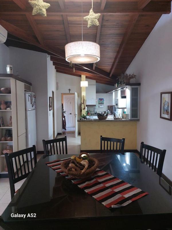 Departamento en Barrio Santa Rita - image 1