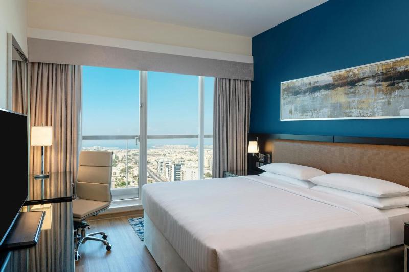 One Bedroom King Suite with Balcony - Complimentary shuttle service to Dubai Mall and Kite Beach image 1