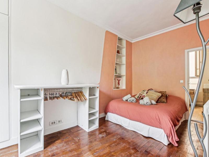 Modern appartment -1BR-2P- Le Marais - image 8
