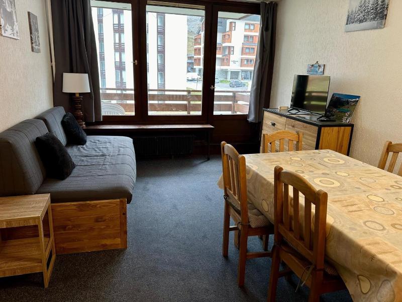 Tignes : Appartement 6 pers 41 m² Vue sur pistes - FR-1-449-194 - image 1
