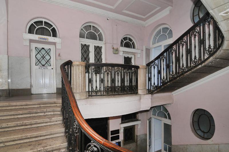 Two-Bedroom Apartment image 3