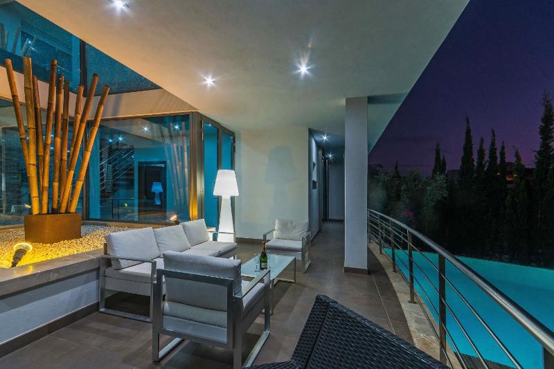 Villa Rockstar Alcudia - by EMERALD STAY - image 36