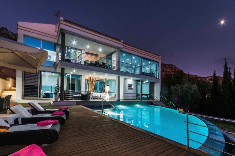 Villa Rockstar Alcudia - by EMERALD STAY - image 24