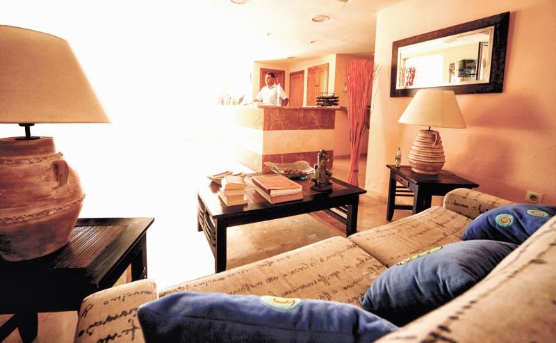 Apartamentos Montemar - image 8