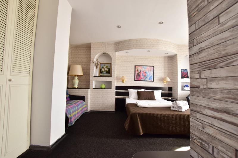 Coposu Residence Apartments - image 3