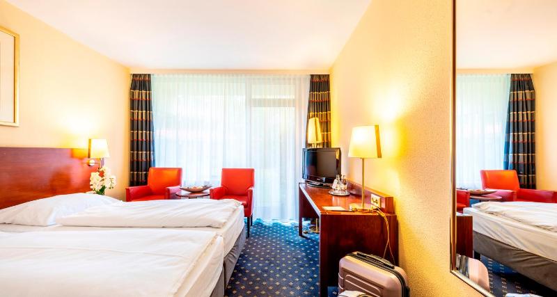 Single Room image 4