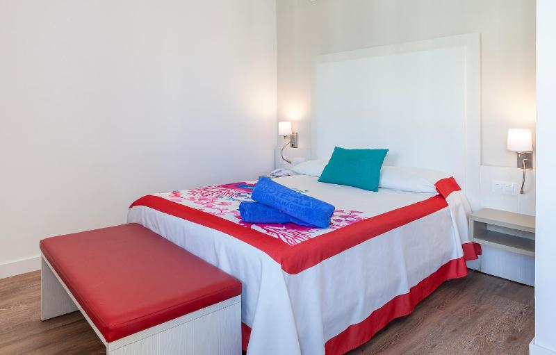 Triple Room image 4