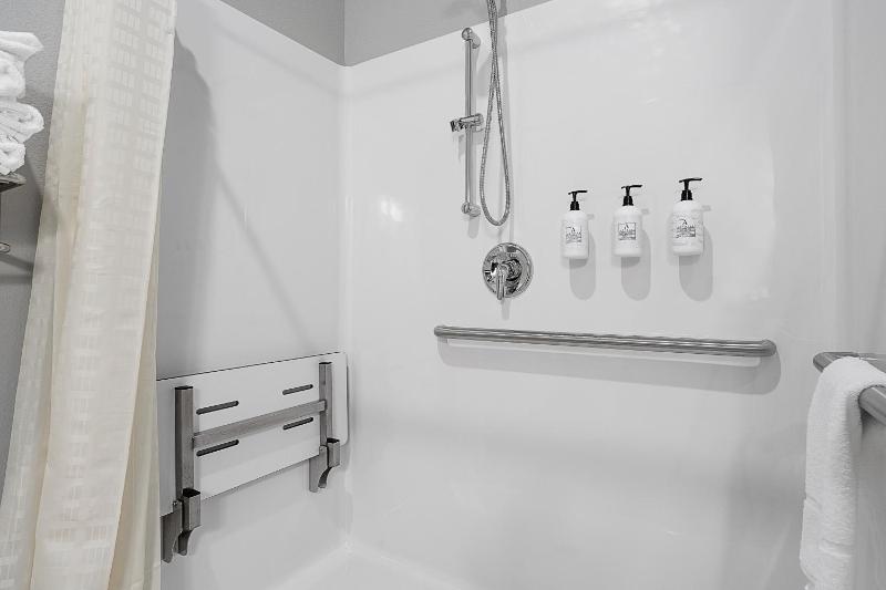 Queen Studio - Disability Access image 2