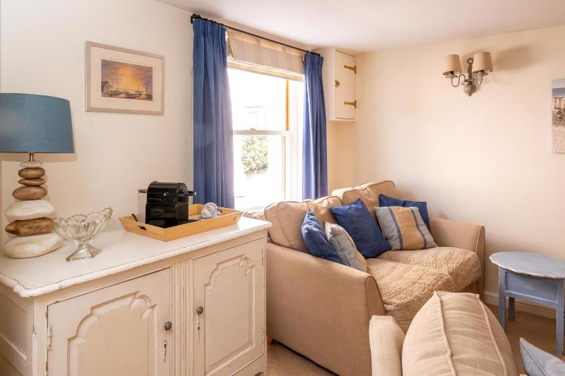 Barleys Cottage - Aldeburgh Coastal Cottages - image 6