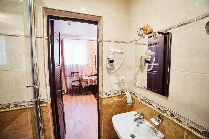 Double Room image 2