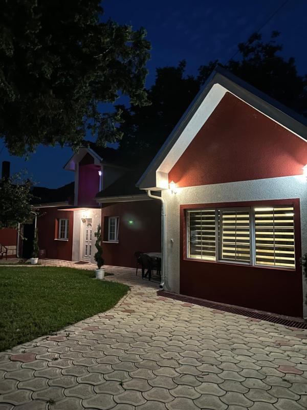Studio Ivana 3 - image 7