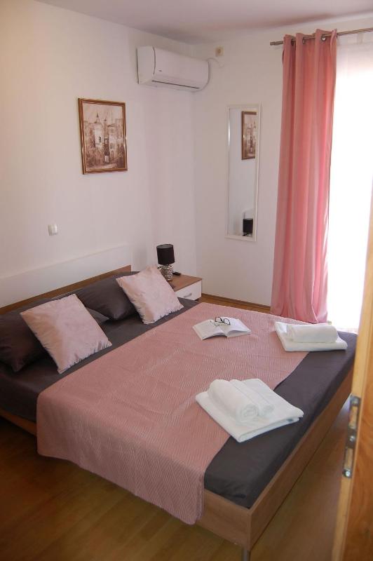 House Sun - image 16