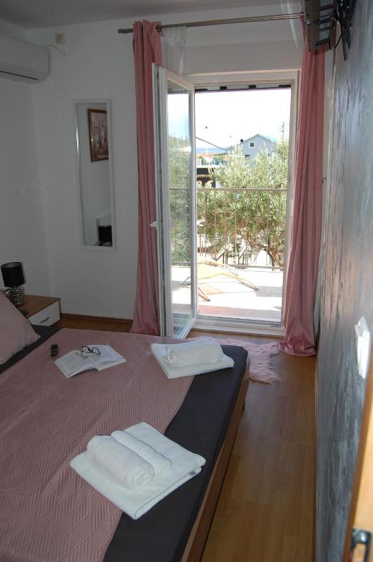 House Sun - image 2