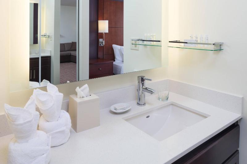 Residence Inn by Marriott Minneapolis Downtown/City Center - image 20