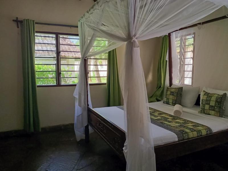 Oasis Diani Beach Villas - image 3