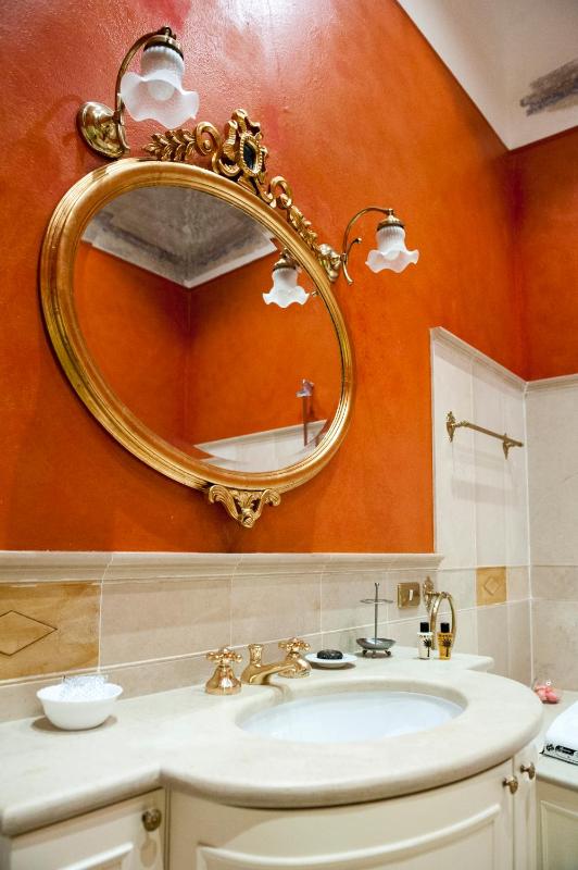 Three-Bedroom Apartment with Terrace image 3