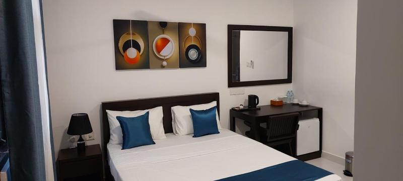 Double Room with Private Bathroom image 1