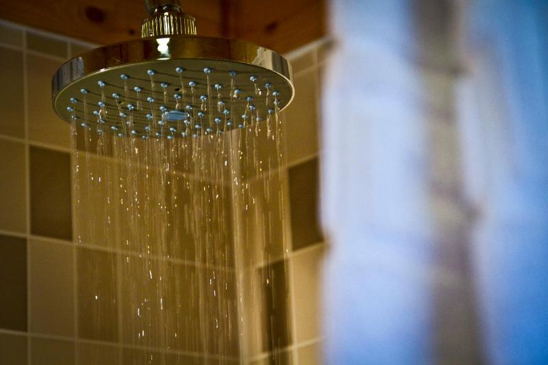 One-Bedroom Apartment with Private Garden image 2