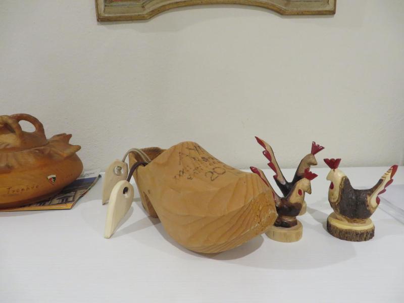 One-Bedroom Apartment image 2