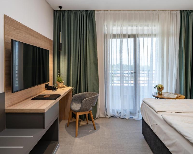 Double or Twin Room with Balcony image 1
