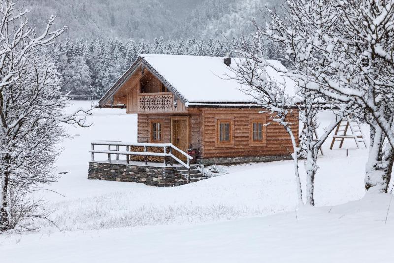 Chalet image 2