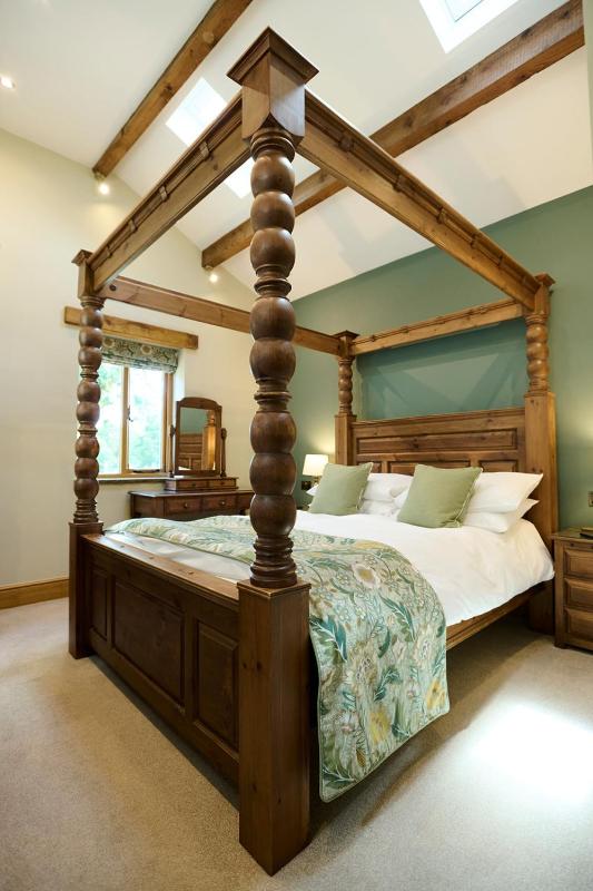 Superior Suite image 2