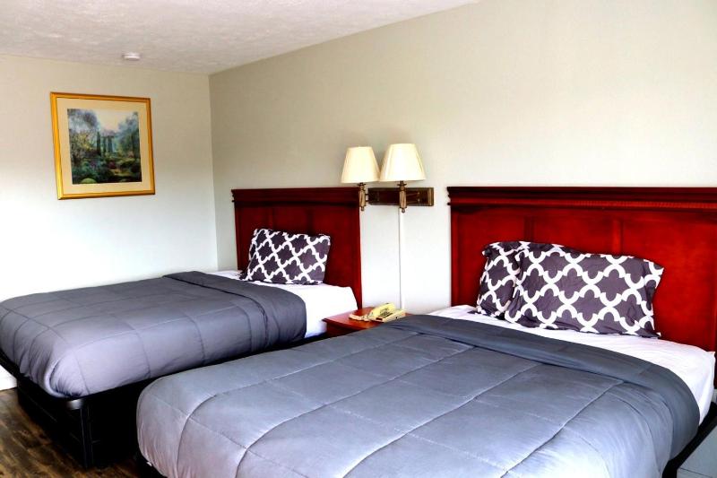 Standard Double Room image 1