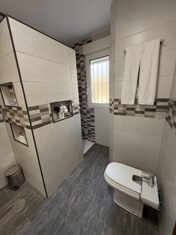 Superior Double Room image 3