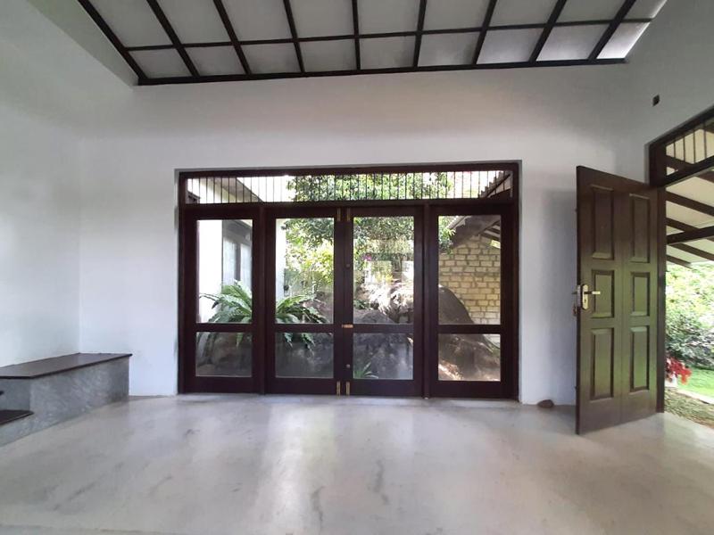 Dimond rick villa - image 31
