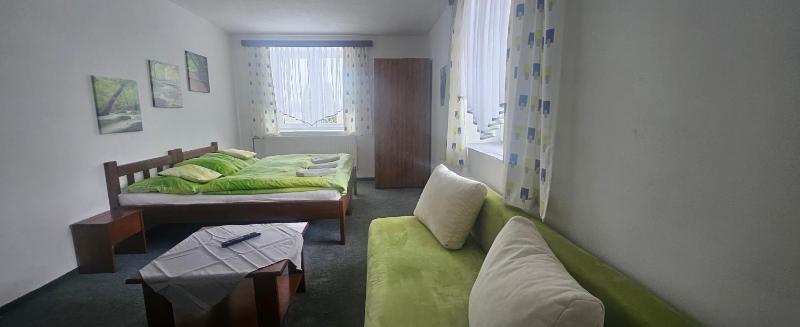 Triple Room image 4