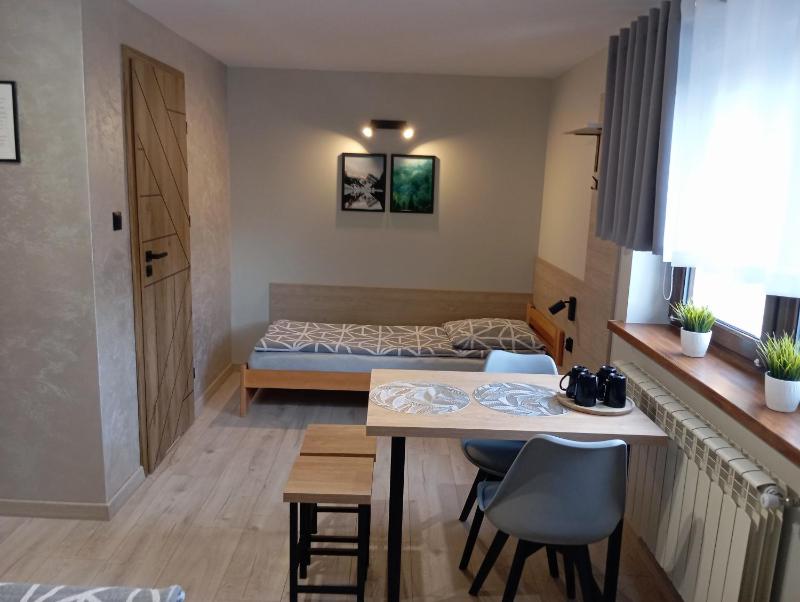 Quadruple Room with Bathroom image 4