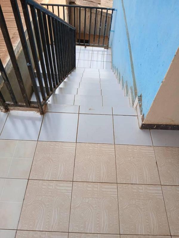 Ultra modern suite in Yaoundé - image 8