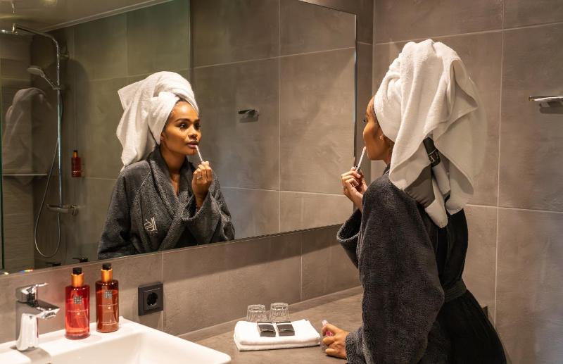 Superior Wellness with terrace image 3