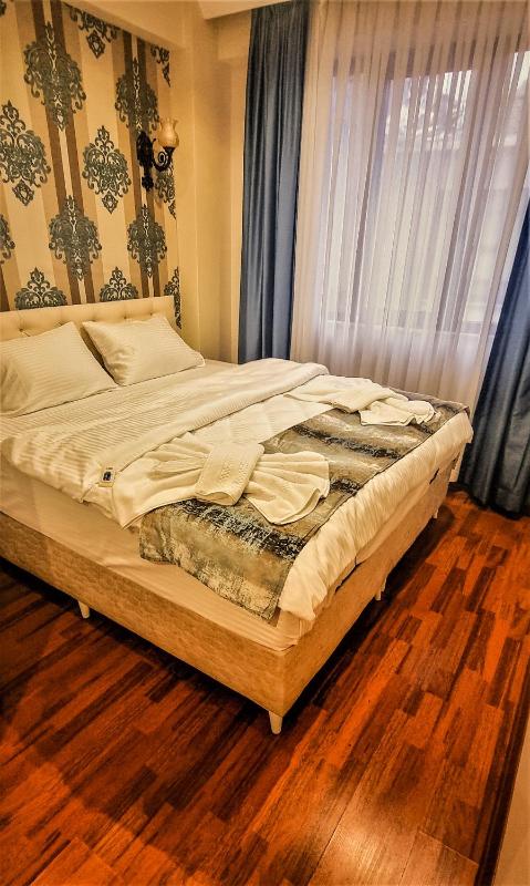 Standard Double Room image 4