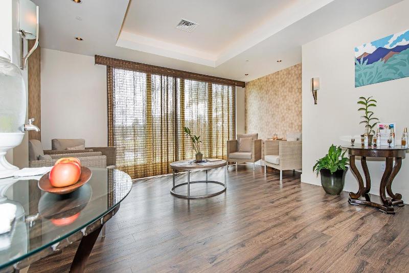 Best Studio Ocean Views at Honua Kai - Soak In Maui Sunsets on This Expansive Lanai -Hokulani 719 - image 42
