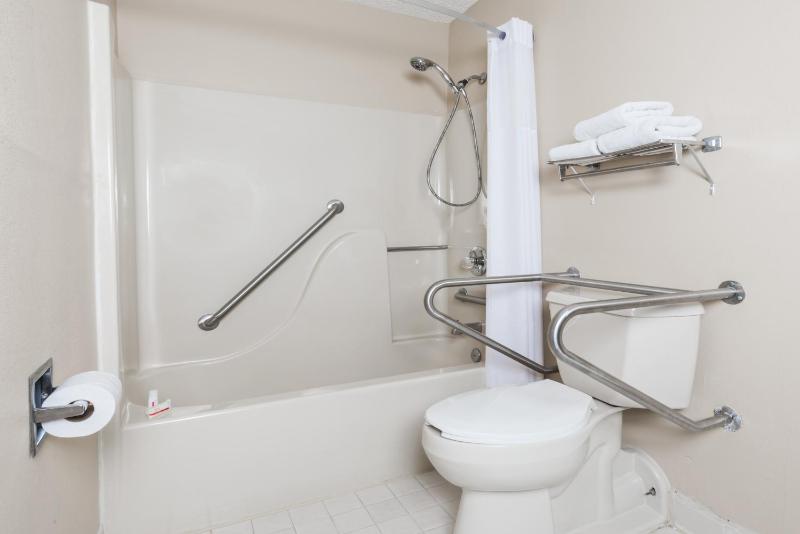 King Room - Disability Access/Non-Smoking image 2
