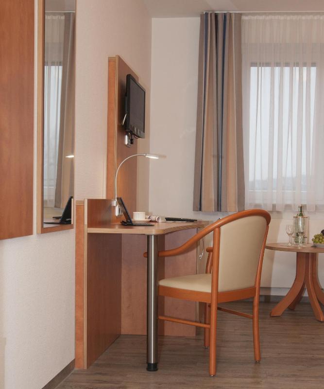 Superior Single Room image 3