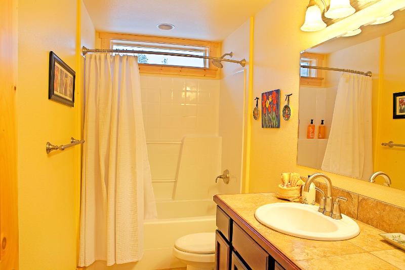 Superior Apartment image 2