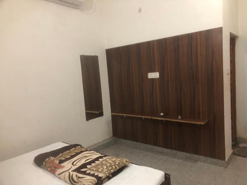 Bhawna Guest House - image 37