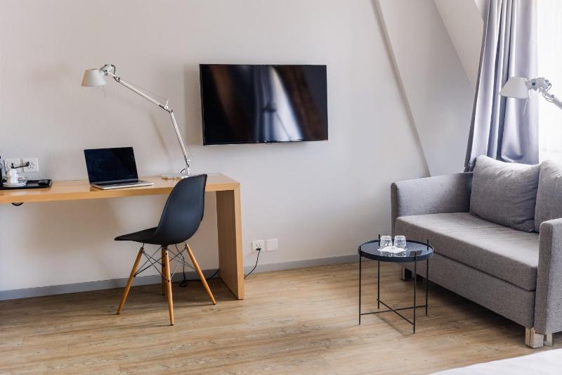 Comfort Double Room image 3