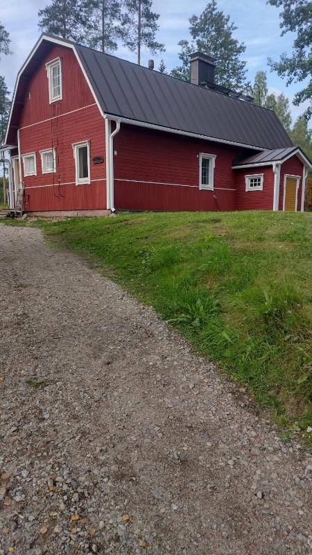 Three-Bedroom Chalet image 2