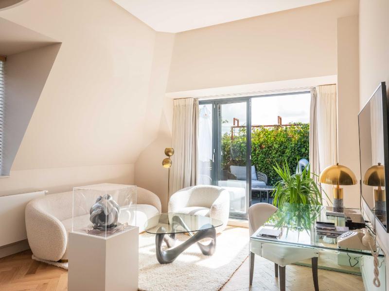 Suite image 2